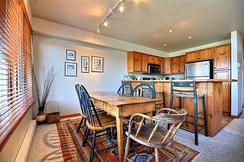 Les Haut Bois Condominiums - Tremblant Sunstar 蒙特朗布朗 外观 照片