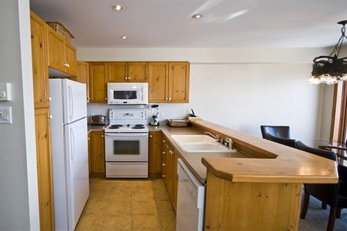 Les Haut Bois Condominiums - Tremblant Sunstar 蒙特朗布朗 外观 照片